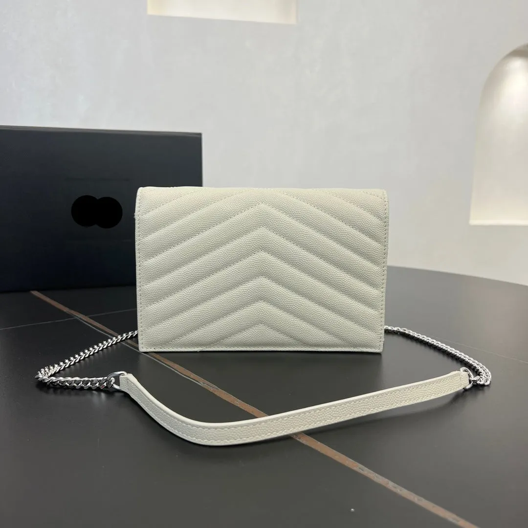19cm Milk Silver Chain Ball Pattern Leather Envelope Package 393953