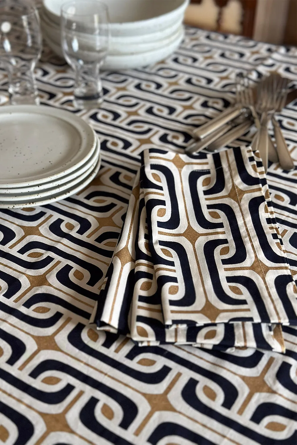 Cotton Napkin Set in Super 1965 Navy and Gold