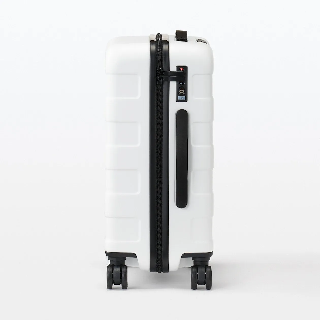 Hard Shell Suitcase - 36L (54cm)