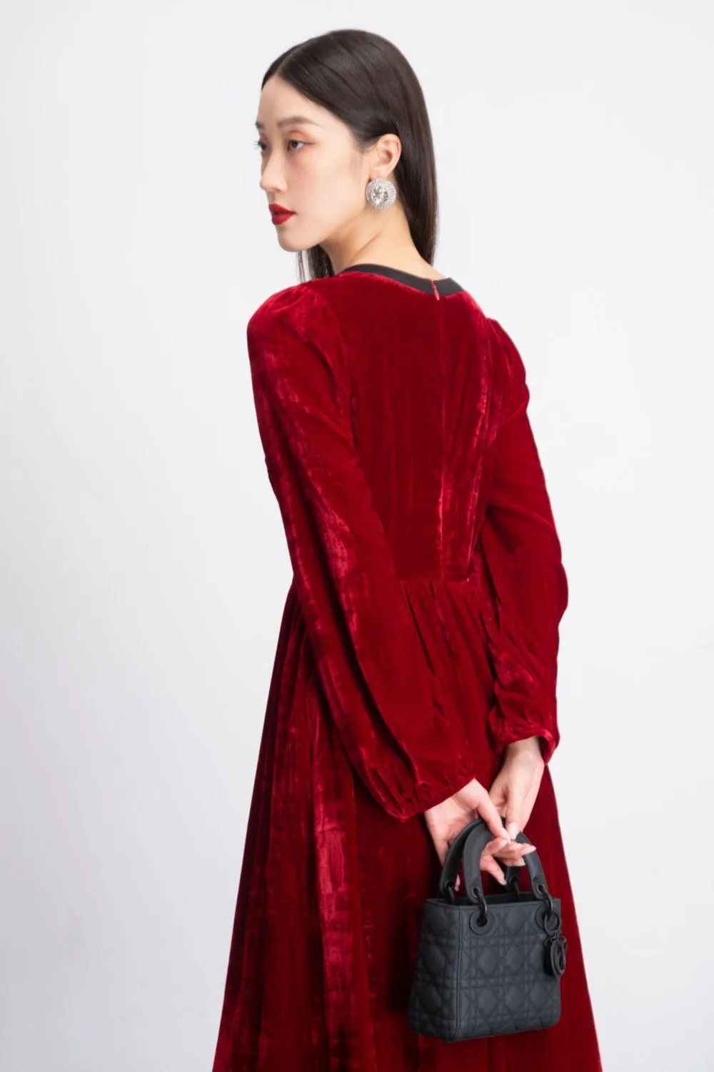 Maddie A-line Puffy Sleeved Velvet Midi Dress