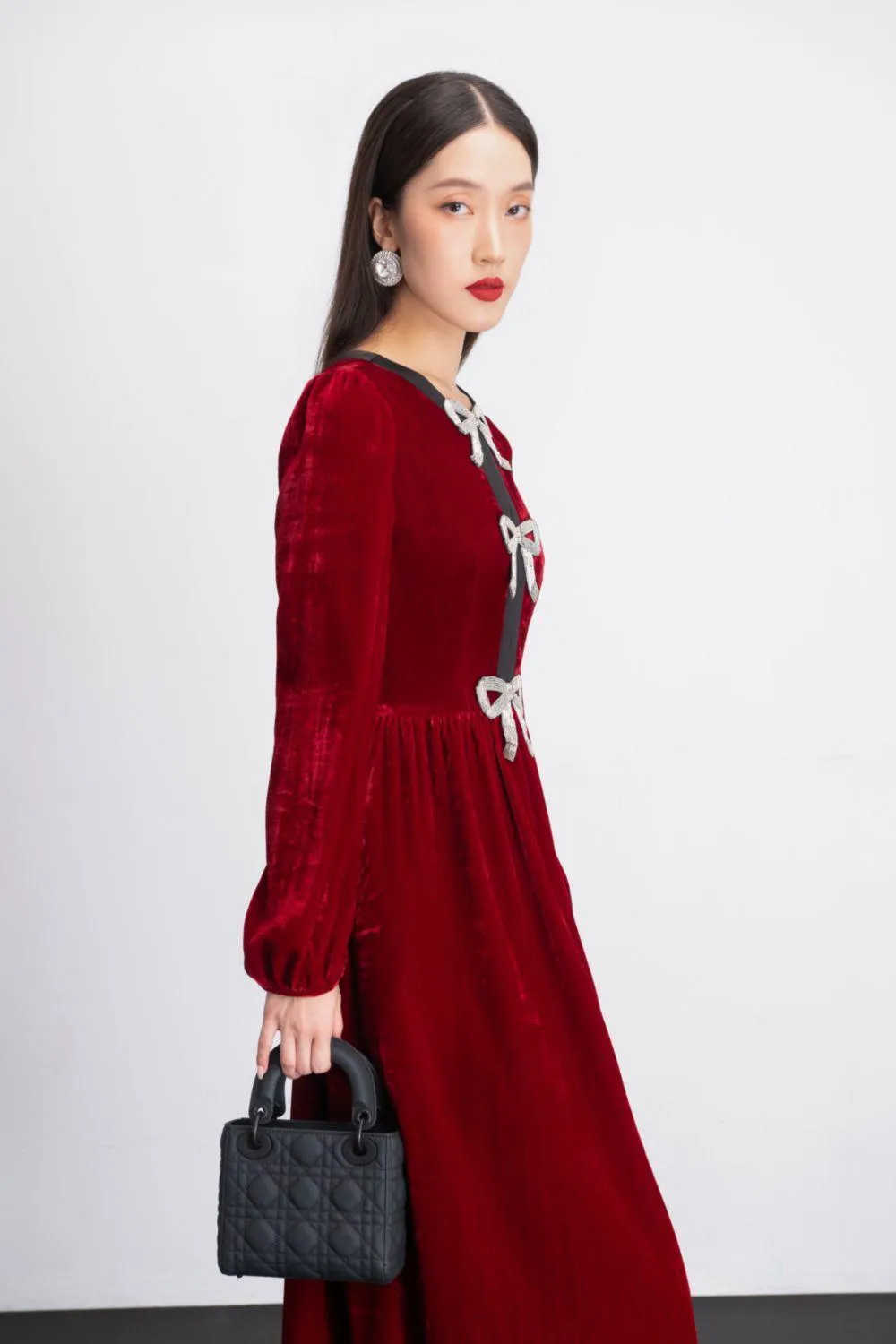 Maddie A-line Puffy Sleeved Velvet Midi Dress