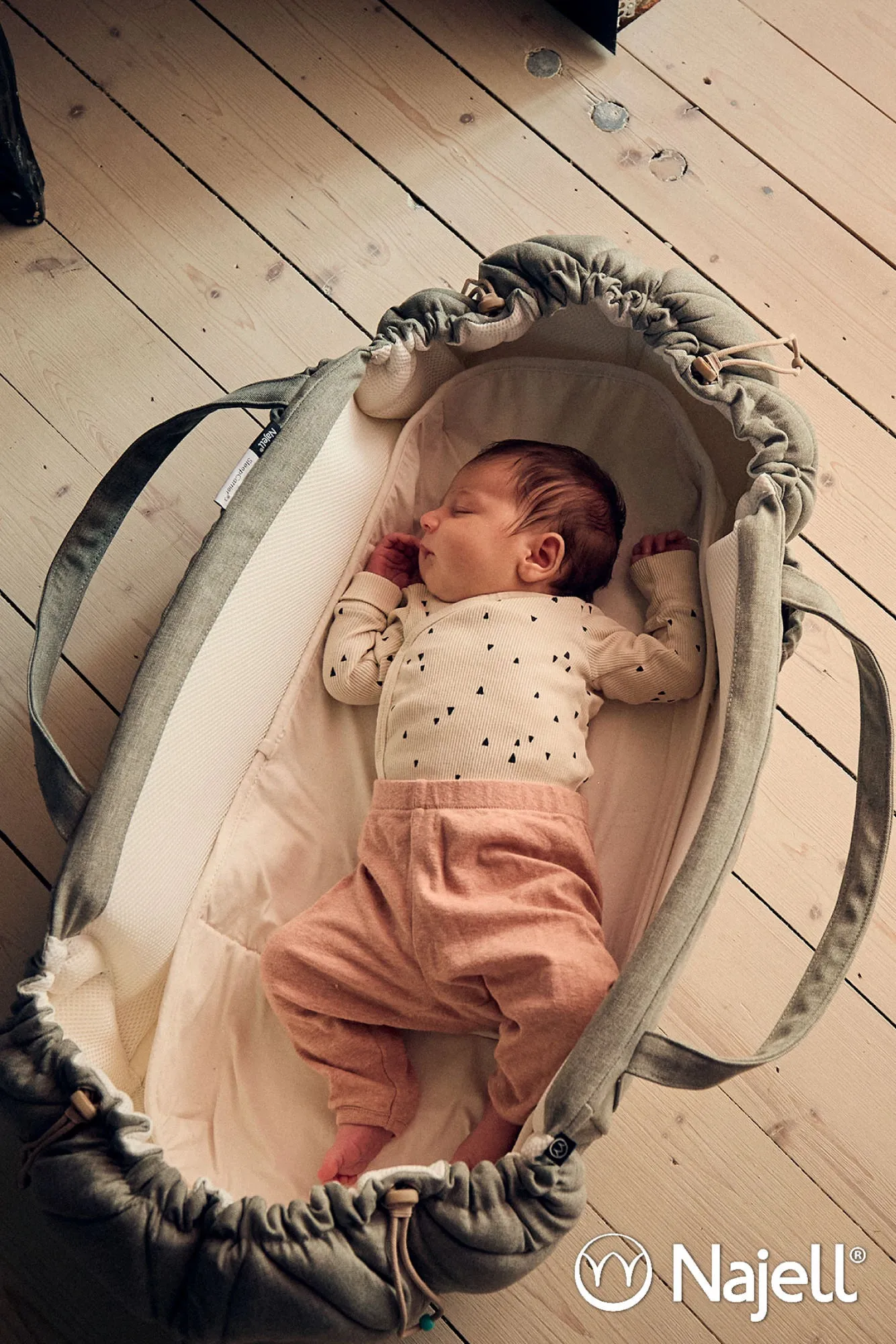 NAJELL Babynest SleepCarrier Volume 3